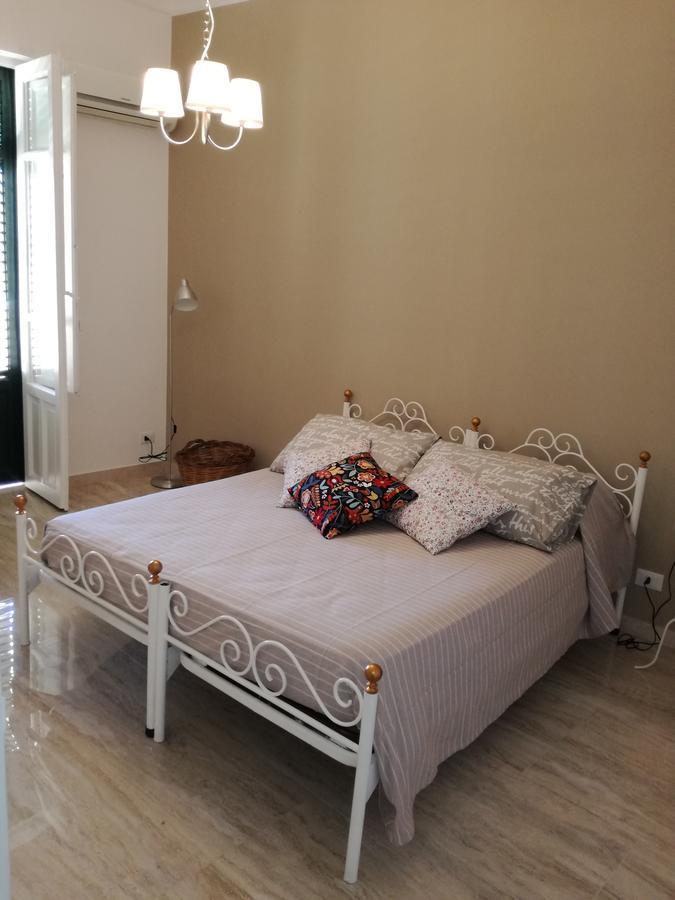 La Terrazza Del Sole B&B Palermo Buitenkant foto